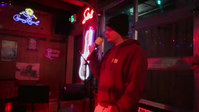 Live Sunday and Wednesday 8-12 Morrison Holiday Bar  on 07-Jan-26-19:59:37